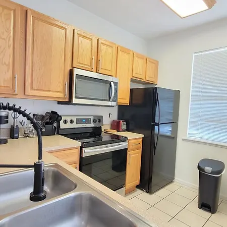 2 Master Suite Apartment Near North Florida Regional Med, Uf Health, & Mall Gainesville Exterior photo
